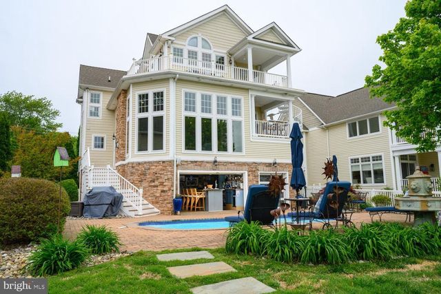 1719 HARBOR DR, Chester, MD 21619