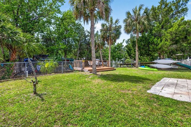 8552 W PEACOCK COURT, Homosassa, FL 34448