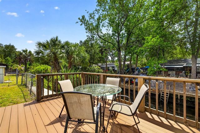 8552 W PEACOCK COURT, Homosassa, FL 34448