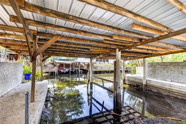 8552 W PEACOCK COURT, Homosassa, FL 34448