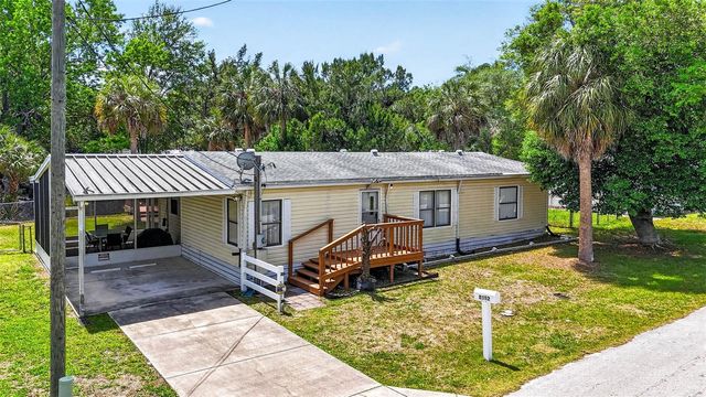 8552 W PEACOCK COURT, Homosassa, FL 34448