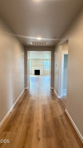 3687 Luchu Street 110, Medford, OR 97504