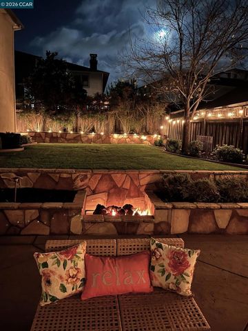 1018 PROMENADE ST., Hercules, CA 94547