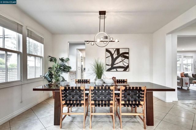 1018 PROMENADE ST., Hercules, CA 94547