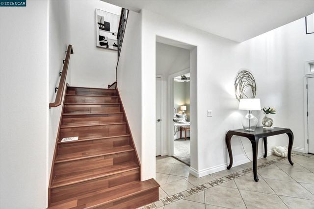 1018 PROMENADE ST., Hercules, CA 94547