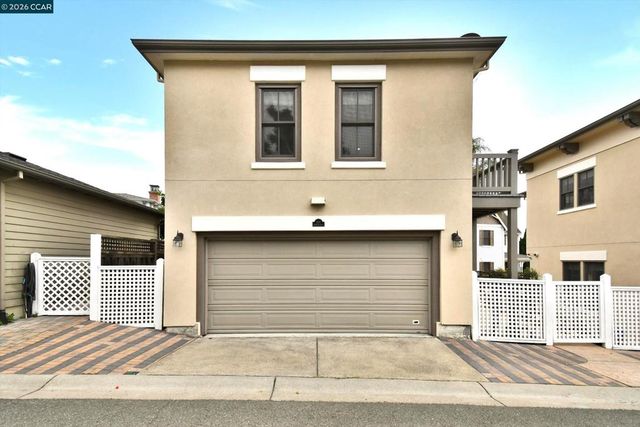 1018 PROMENADE ST., Hercules, CA 94547