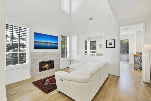 13529 Jadestone Way, San Diego, CA 92130