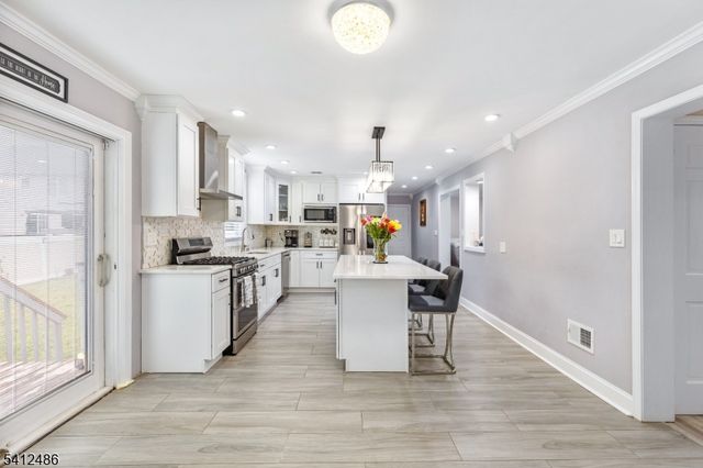 2 Hendrick Pl, Piscataway Twp., NJ 08854