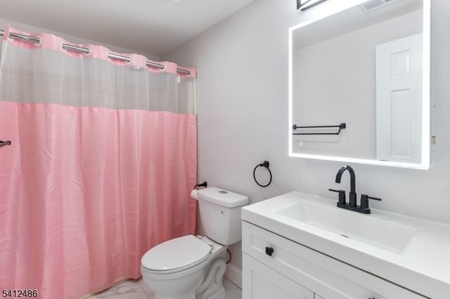 2 Hendrick Pl, Piscataway Twp., NJ 08854