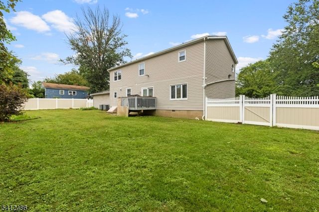 2 Hendrick Pl, Piscataway Twp., NJ 08854
