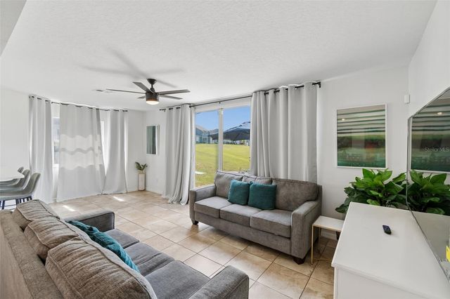 668 CARIBBEAN DRIVE, Davenport, FL 33897