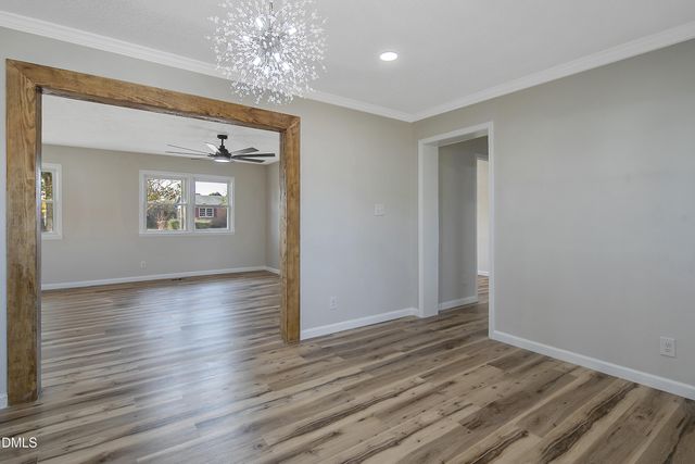 1034 Crayton Circle, Fayetteville, NC 28314