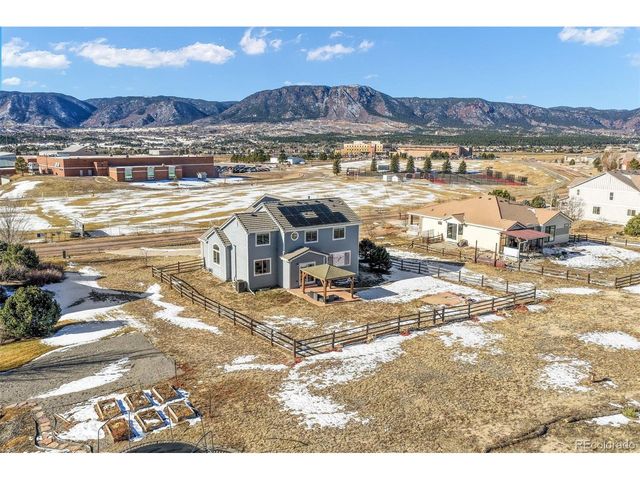 1675 Bowstring Rd, Monument, CO 80132