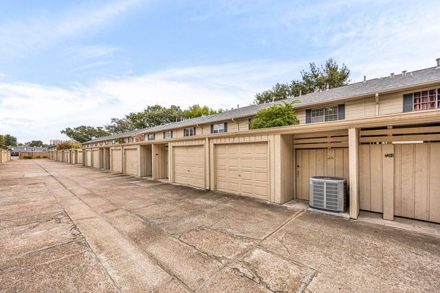 2312 Winrock Boulevard 171, Houston, TX 77057