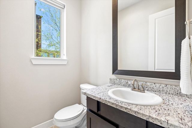 2103 Patterson Street, Houston, TX 77007