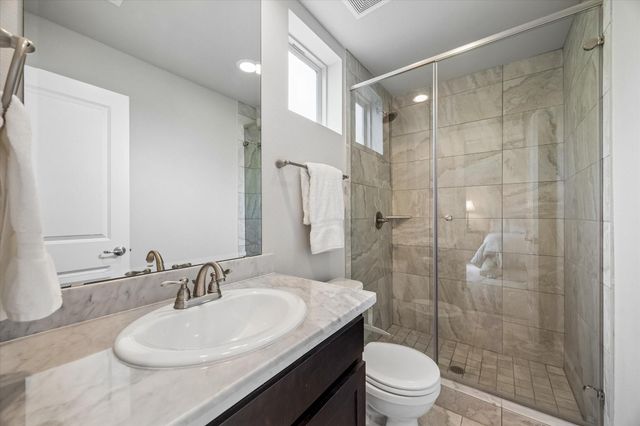 2103 Patterson Street, Houston, TX 77007