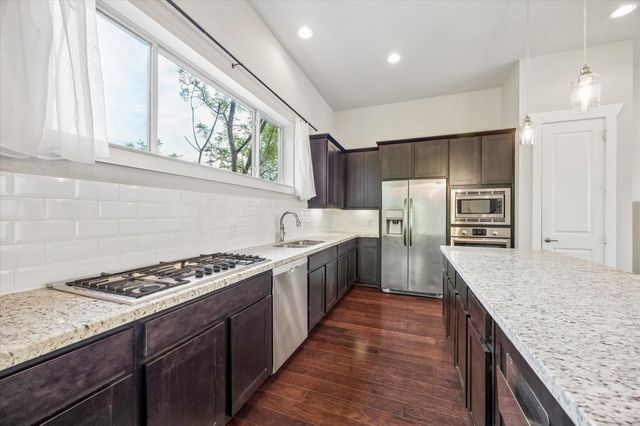 2103 Patterson Street, Houston, TX 77007