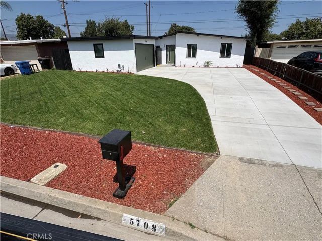 5708 N Viceroy, Azusa, CA 91702