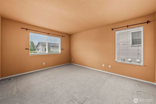 16216 23rd St E, Lake Tapps, WA 98391