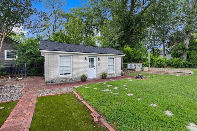 111 Washington Place N, Marshall, TX 75670