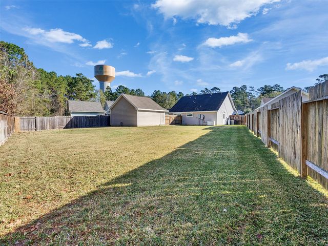 257 N Lynx Trail, Montgomery, TX 77316