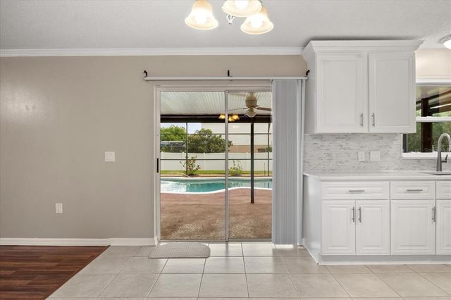 2725 WHITE MAGNOLIA LOOP, Clermont, FL 34711