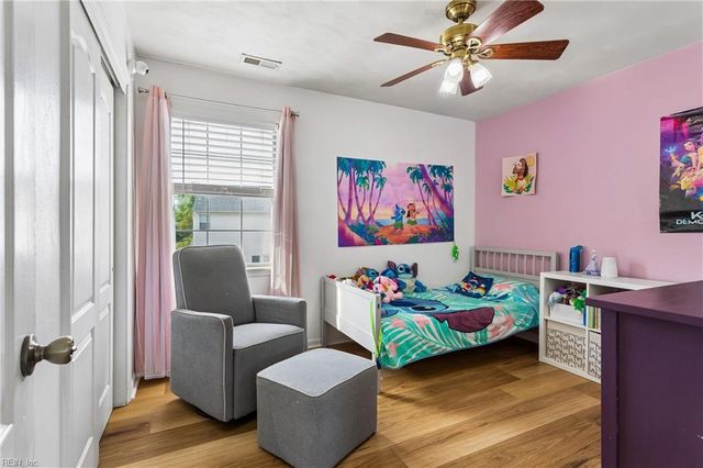 828 Essex Park DR, Hampton, VA 23669