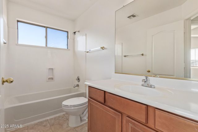 2432 W BLUE SKY Drive, Phoenix, AZ 85085