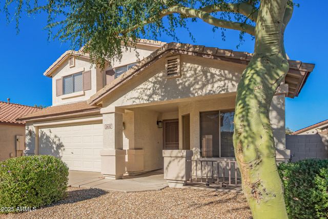 2432 W BLUE SKY Drive, Phoenix, AZ 85085