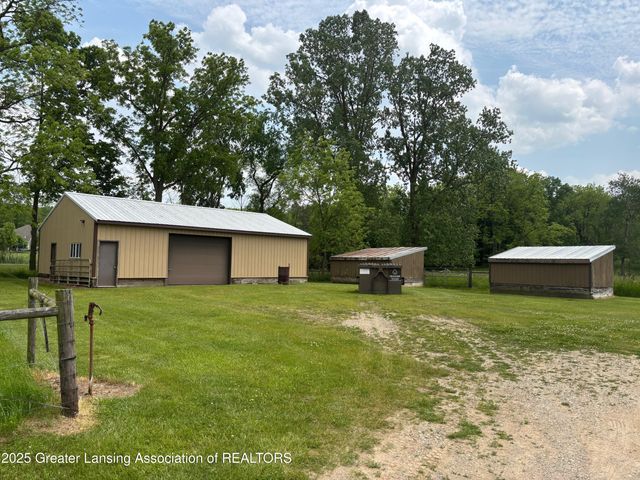 3215 Sandhill Road, Mason, MI 48854