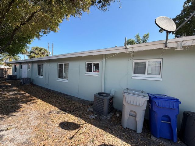 131 SW 14th Court, Pompano Beach, FL 33060