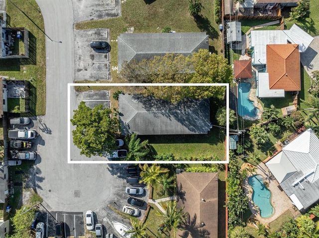 131 SW 14th Court, Pompano Beach, FL 33060