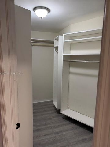 2927 SW 18th Ter, Fort Lauderdale, FL 33315