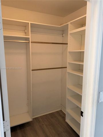 2927 SW 18th Ter, Fort Lauderdale, FL 33315