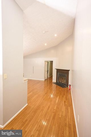 1492 GREENBRIAR CIR #1-1492, Pikesville, MD 21208