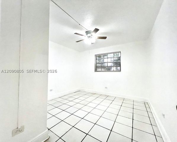 9760 SW 184th St 3D, Cutler Bay, FL 33157