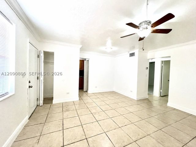 9760 SW 184th St 3D, Cutler Bay, FL 33157