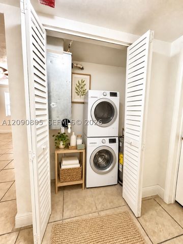 9760 SW 184th St 3D, Cutler Bay, FL 33157