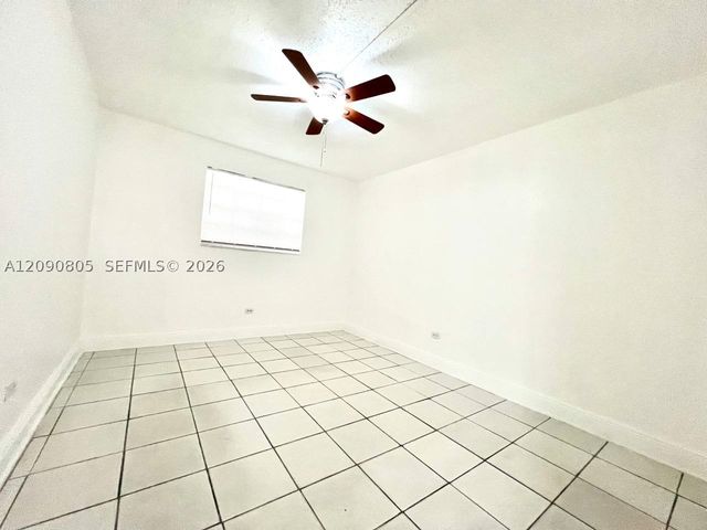9760 SW 184th St 3D, Cutler Bay, FL 33157