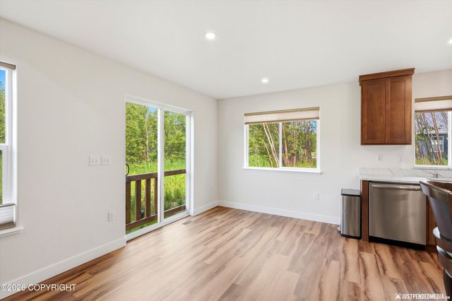 2584 N Midland Avenue, Palmer, AK 99645