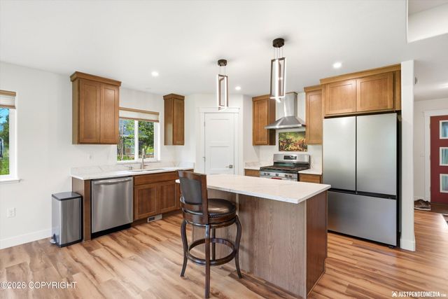 2584 N Midland Avenue, Palmer, AK 99645