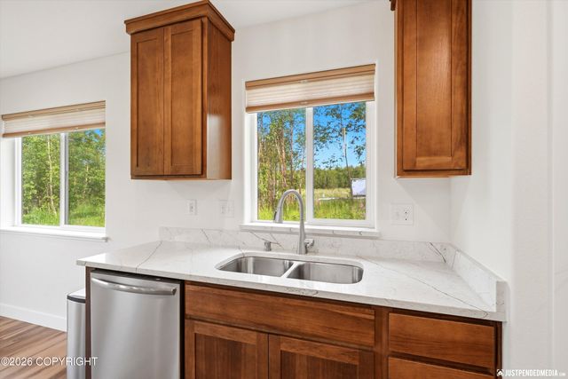 2584 N Midland Avenue, Palmer, AK 99645
