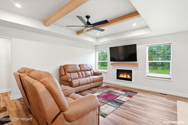 2584 N Midland Avenue, Palmer, AK 99645