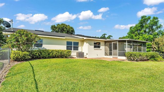 274 PARADISE ISLAND DRIVE, Haines City, FL 33844