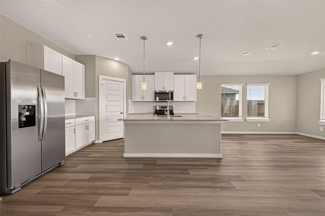 3609 Zilker Lane, Texas City, TX 77591
