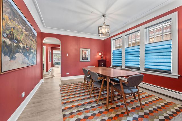 6628 N Onarga Avenue, Chicago, IL 60631