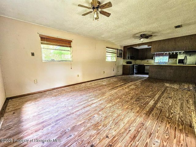 1348 County Road 605, Bushnell, FL 33513