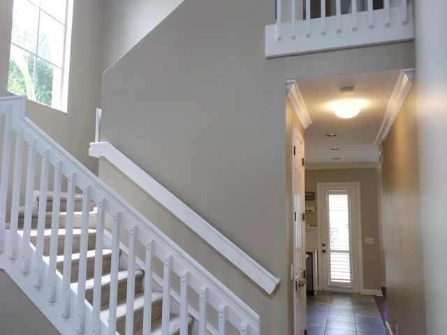 521 Tomahawk Court, Palm Beach Gardens, FL 33410