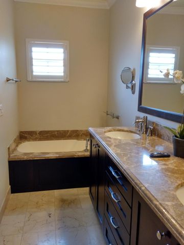 521 Tomahawk Court, Palm Beach Gardens, FL 33410