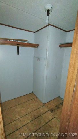 235 S Cherokee, Stilwell, OK 74960